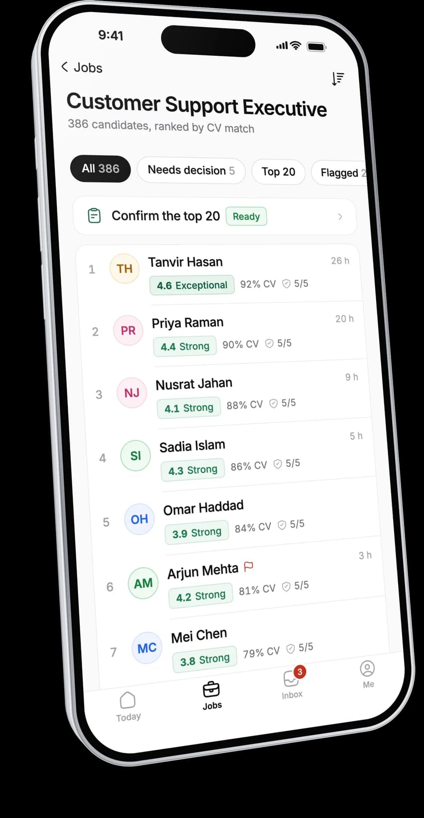 A job's ranked list in the SeekIQ app with the rank, CV match and interview signal of each applicant